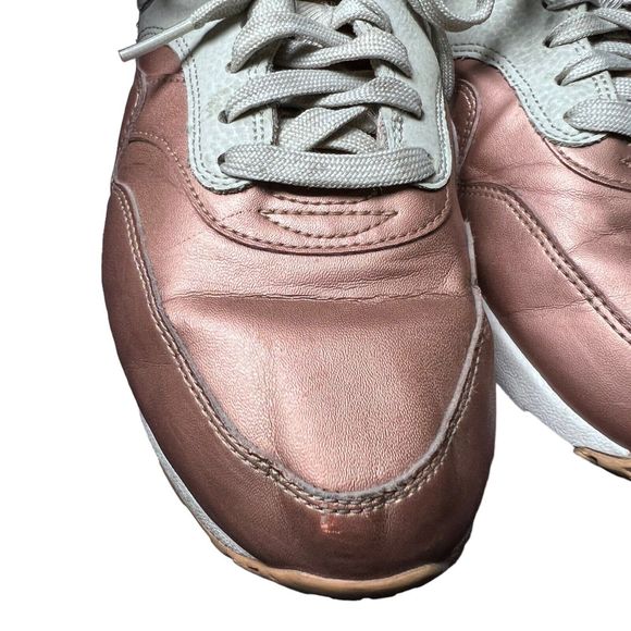 s-l400.jpg Nike Air Max 1 Ultra SE Brown Running Shoes Sneakers Women’s Size 9 - 861711-001